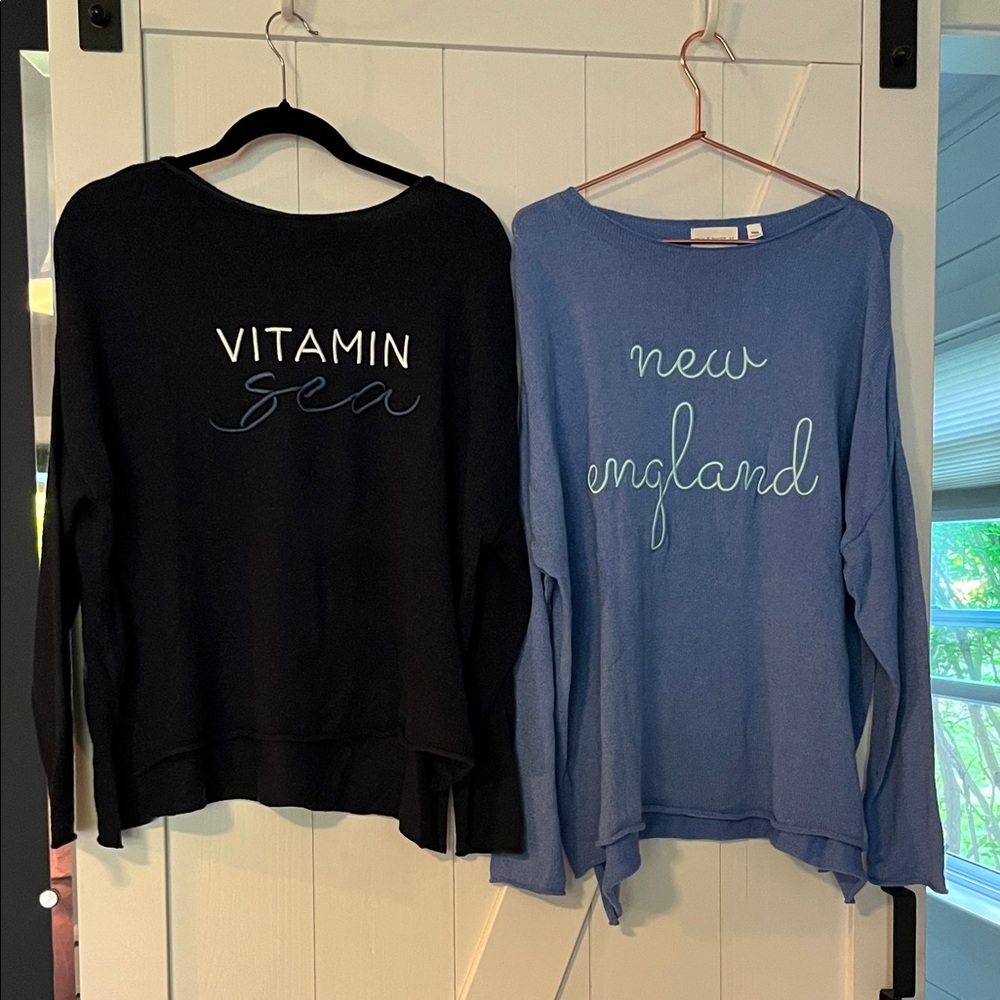 Mia & Tess ‘Vitamin Sea' navy blue cozy sweater Sz M. Perfect for cruise!🚢 💙